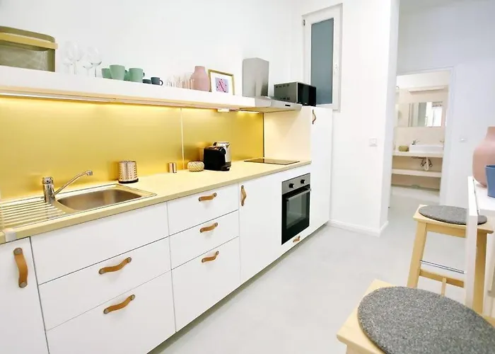 Appartement Pau Stylish In The Heart Of Boedapest